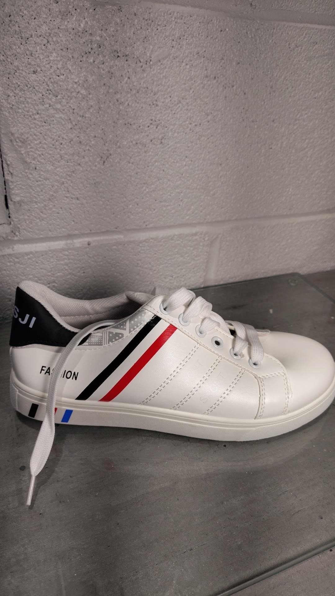 SSJI shoes size 40