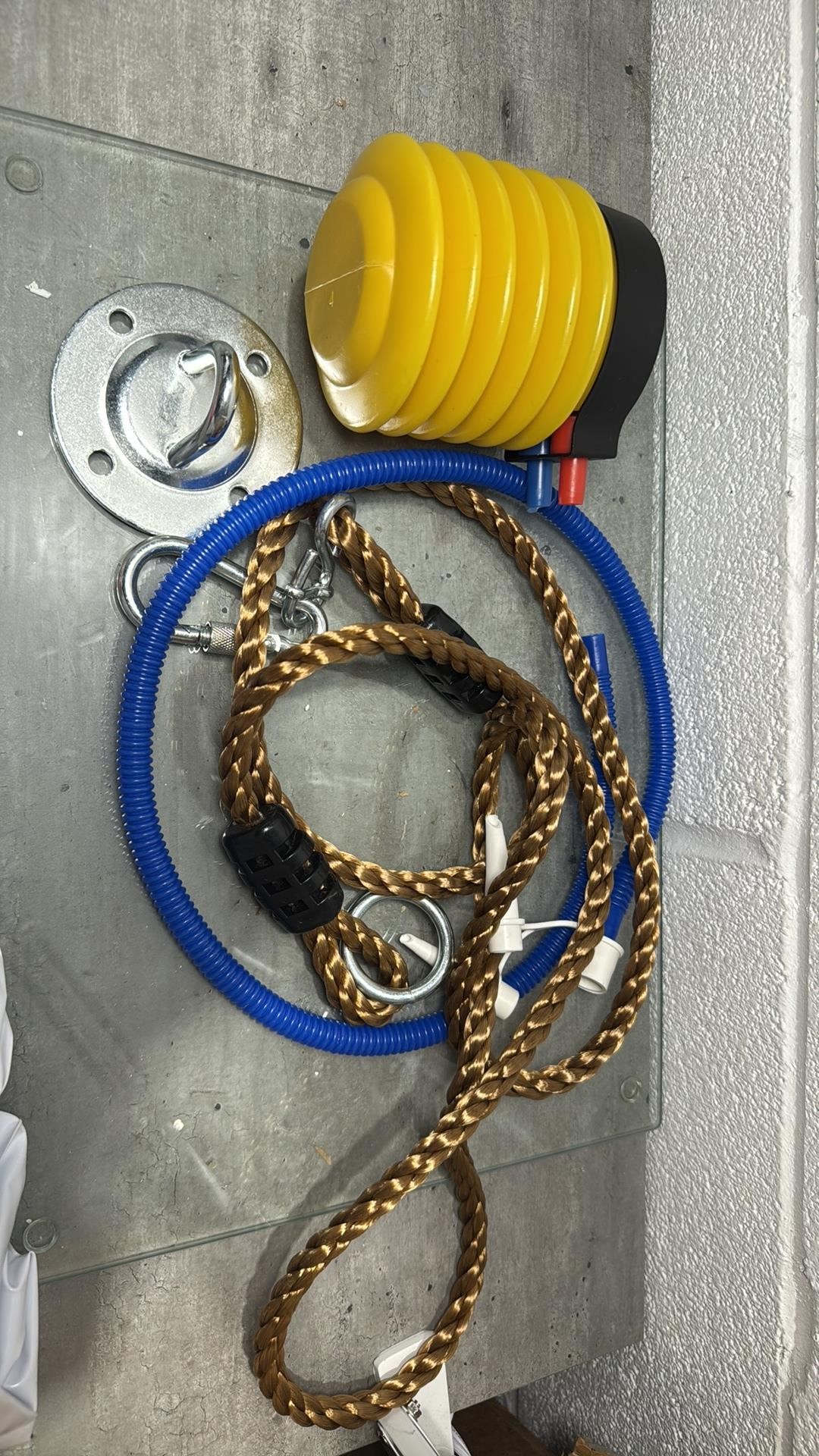 Tow harness