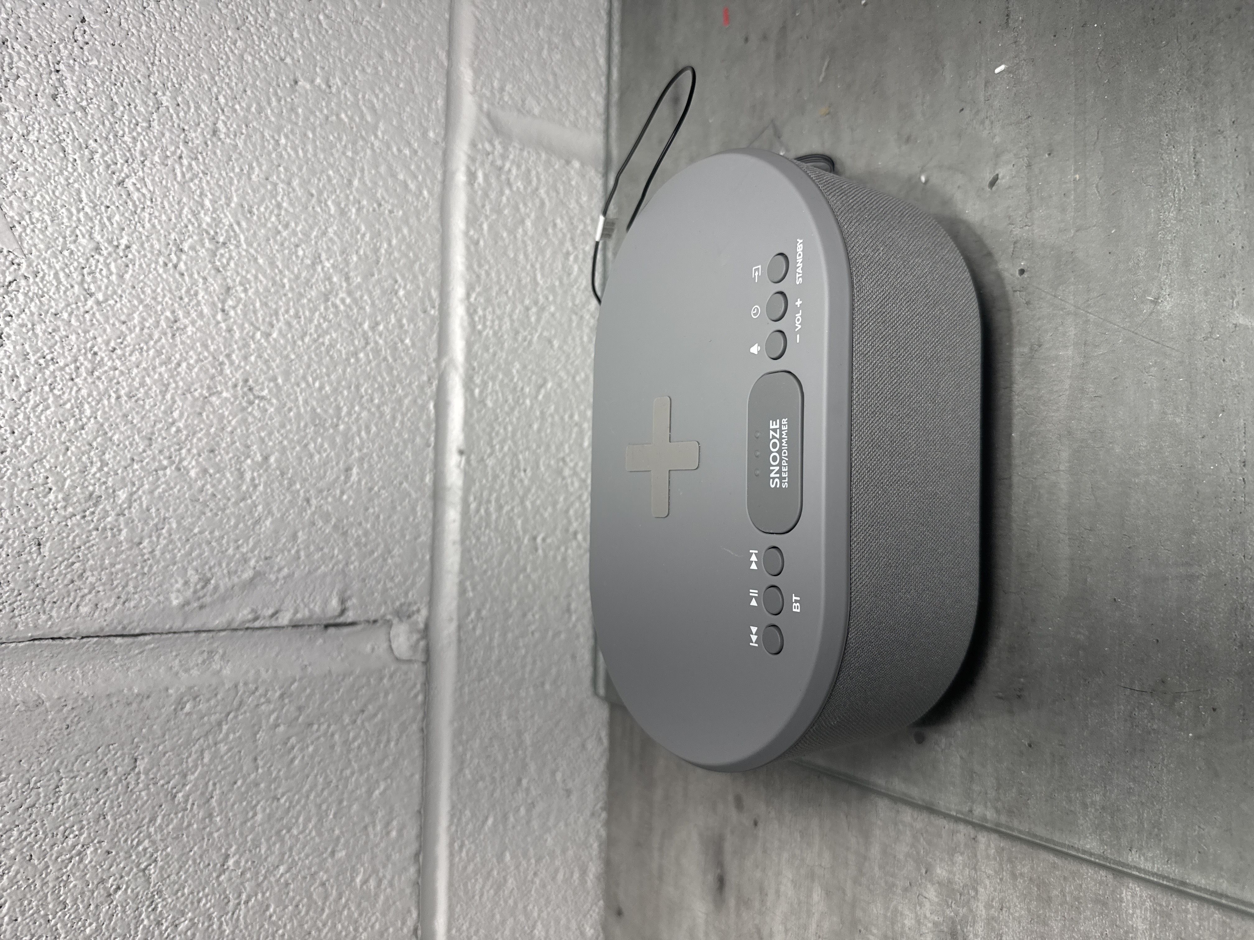 i-box i-box Bedside Alarm Clock with Wireless Charging
